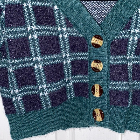 NWOT UO Green and Blue Plaid Knit Button Cropped Sweater - Picture 2 of 4